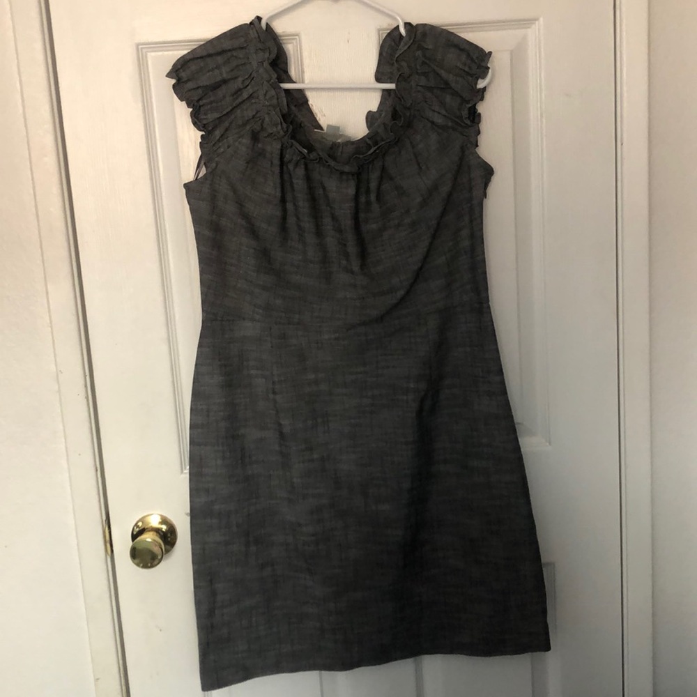 Grey short sleeve dress